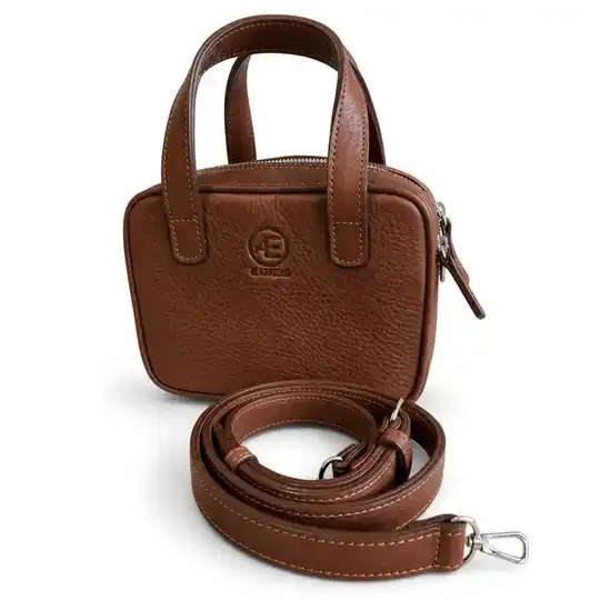 Imagen de Cartera de cuero | Atletas Perú Cueros – Art. 606