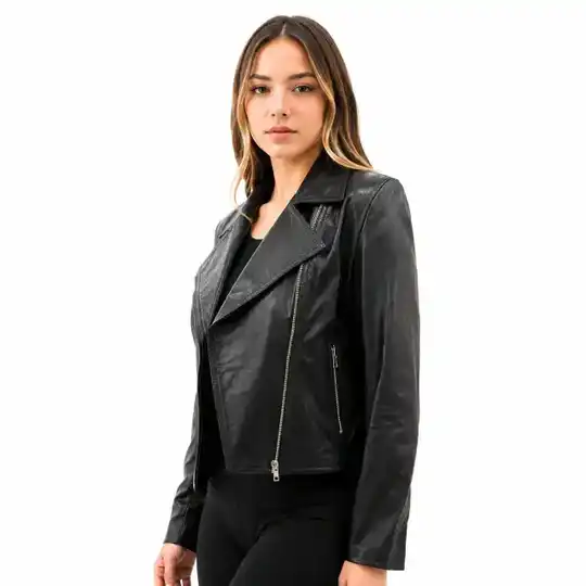 Campera de cuero | Atletas Perú Cueros – Art. Aurora - comprar online