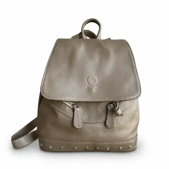 Mochila de cuero | Atletas Perú Cueros – Art. 054 en internet