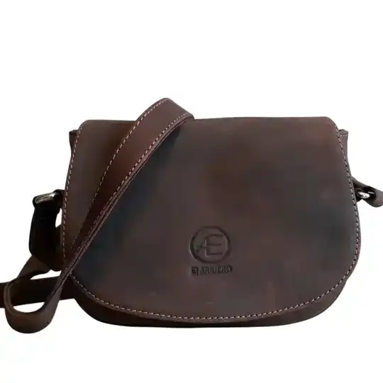 Bandolera cuero engrasado marron | Atletas Perú Cueros – Art. 095 - comprar online